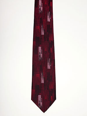  burgundy tie with abstract figures  - 10045 - € 14.06