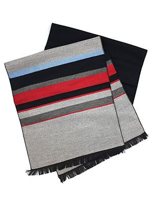 Scarf in black with a colorful stripe - 10346 - € 19.68