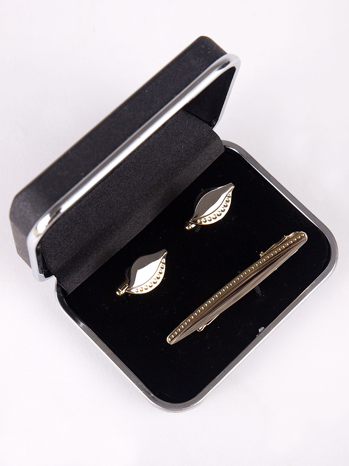  needle set with cuffs  - 10547 - € 14.06 img1