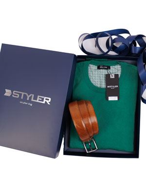 item:Sweater and belt set - 13025 - € 55.68