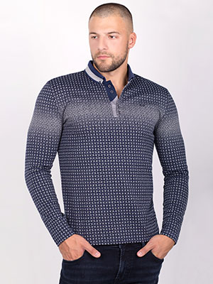 Mens blouse in blue with figures - 18252 - € 27.00
