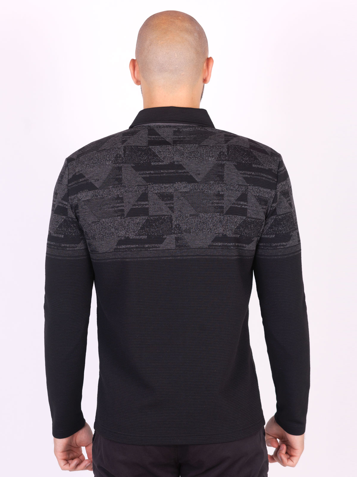 Blouse in black with figures - 18263 € 37.68 img2