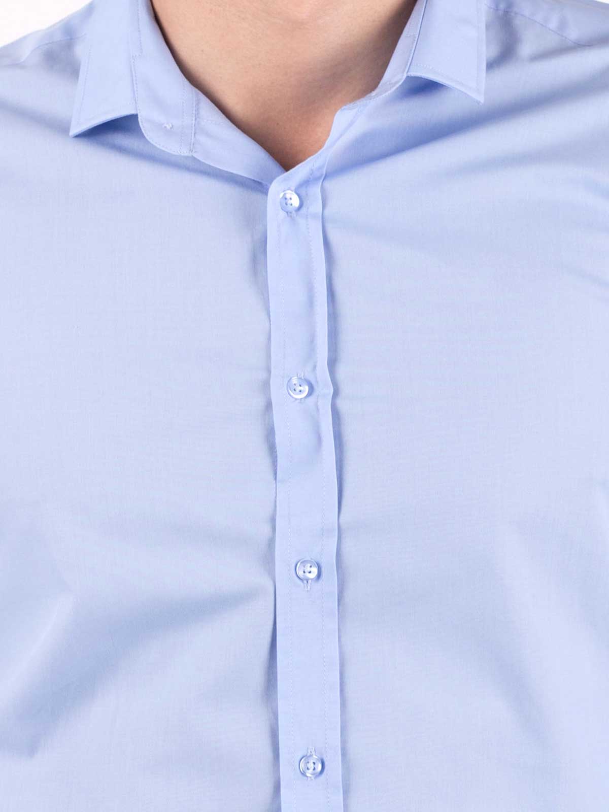 Κλασικό πουκάμισο σε γαλάζιο - 21309 € 16.31 img3