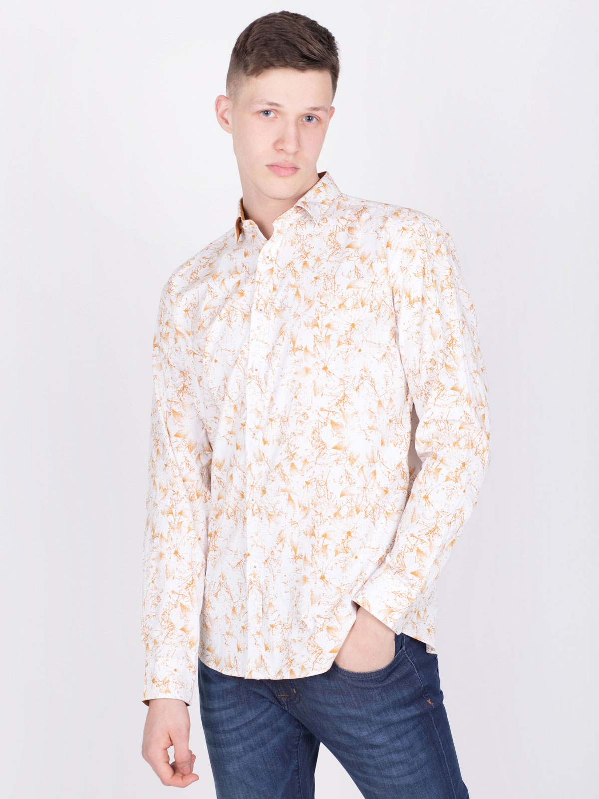 Ανδρικό πουκάμισο λευκό με φλοράλ στάμπα - 21468 € 12.37 img4
