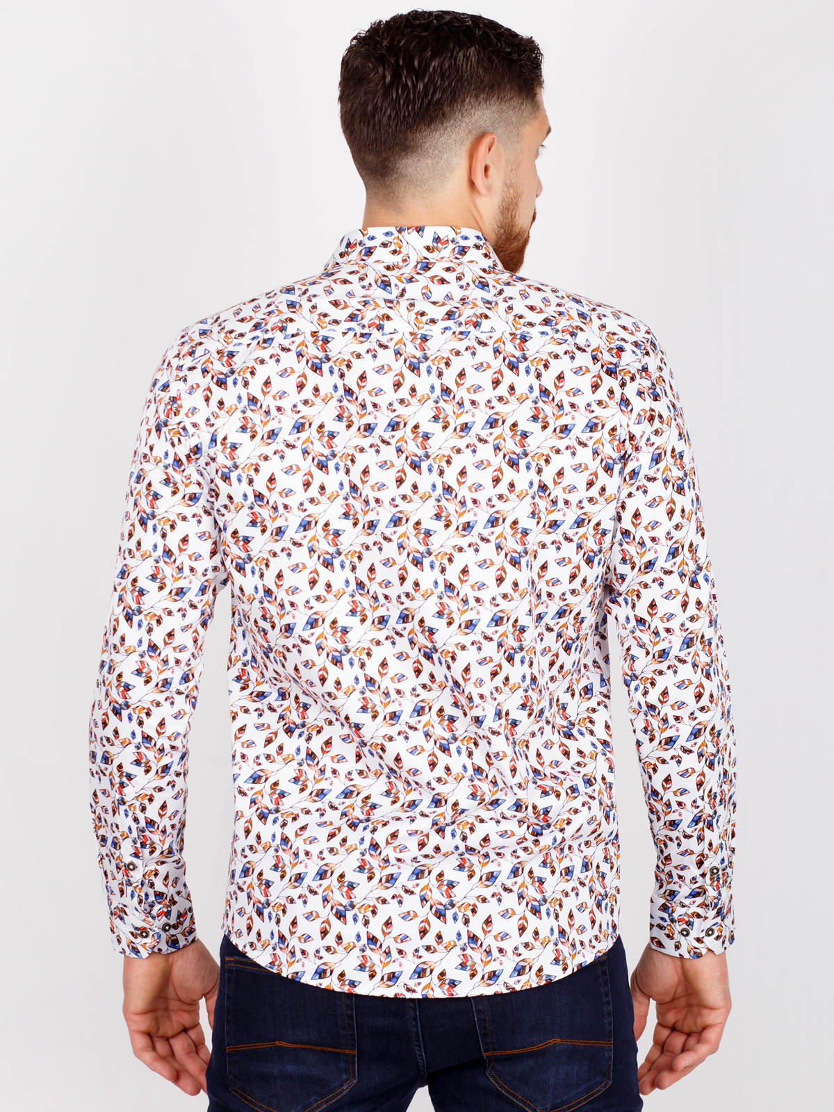 Fitted shirt with a print of colored lea - 21498 € 32.62 img4