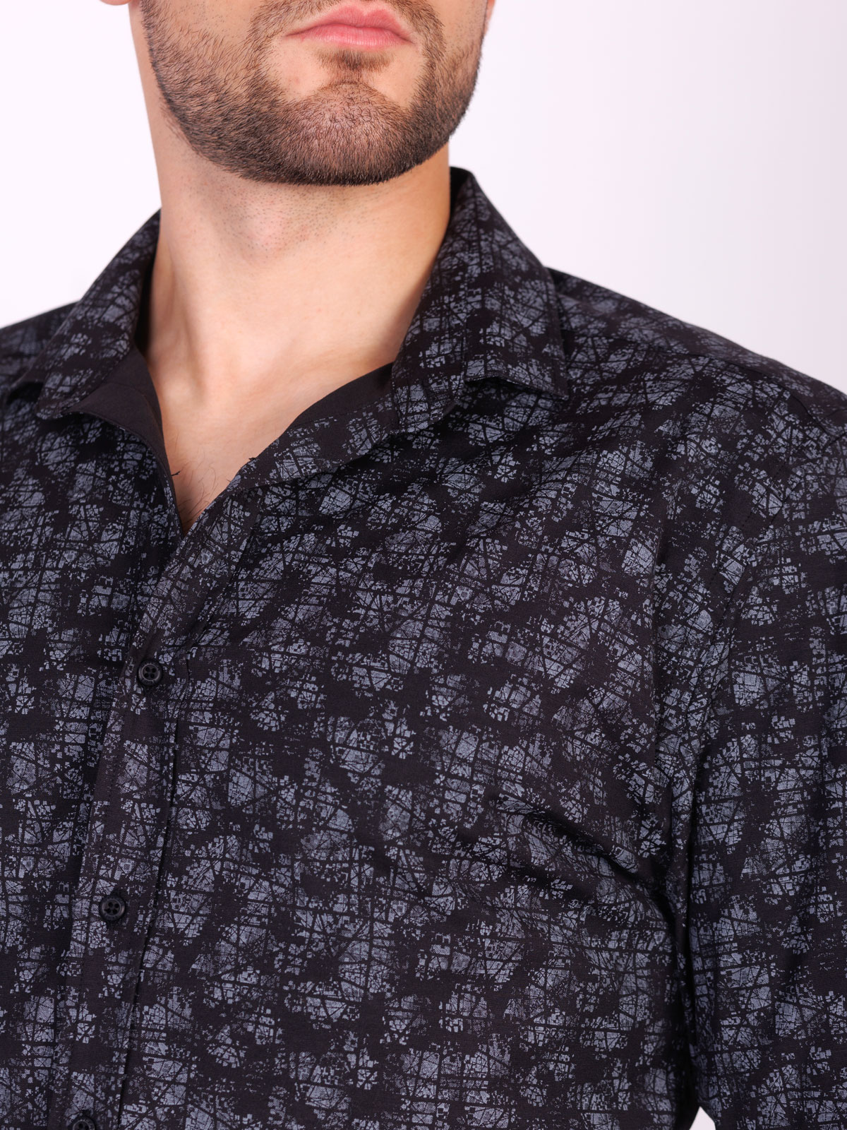 Mens shirt with abstract figures - 21556 € 44.43 img3