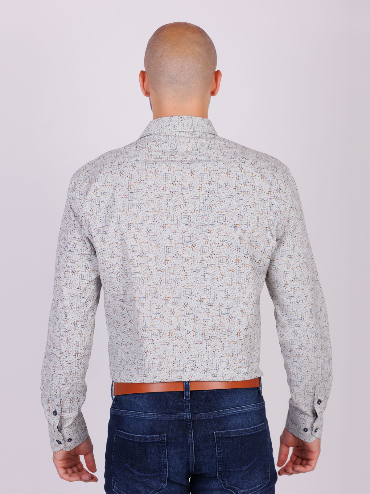 Ανδρικό πουκάμισο με εντυπωσιακό σχέδιο - 21557 € 44.43 img2