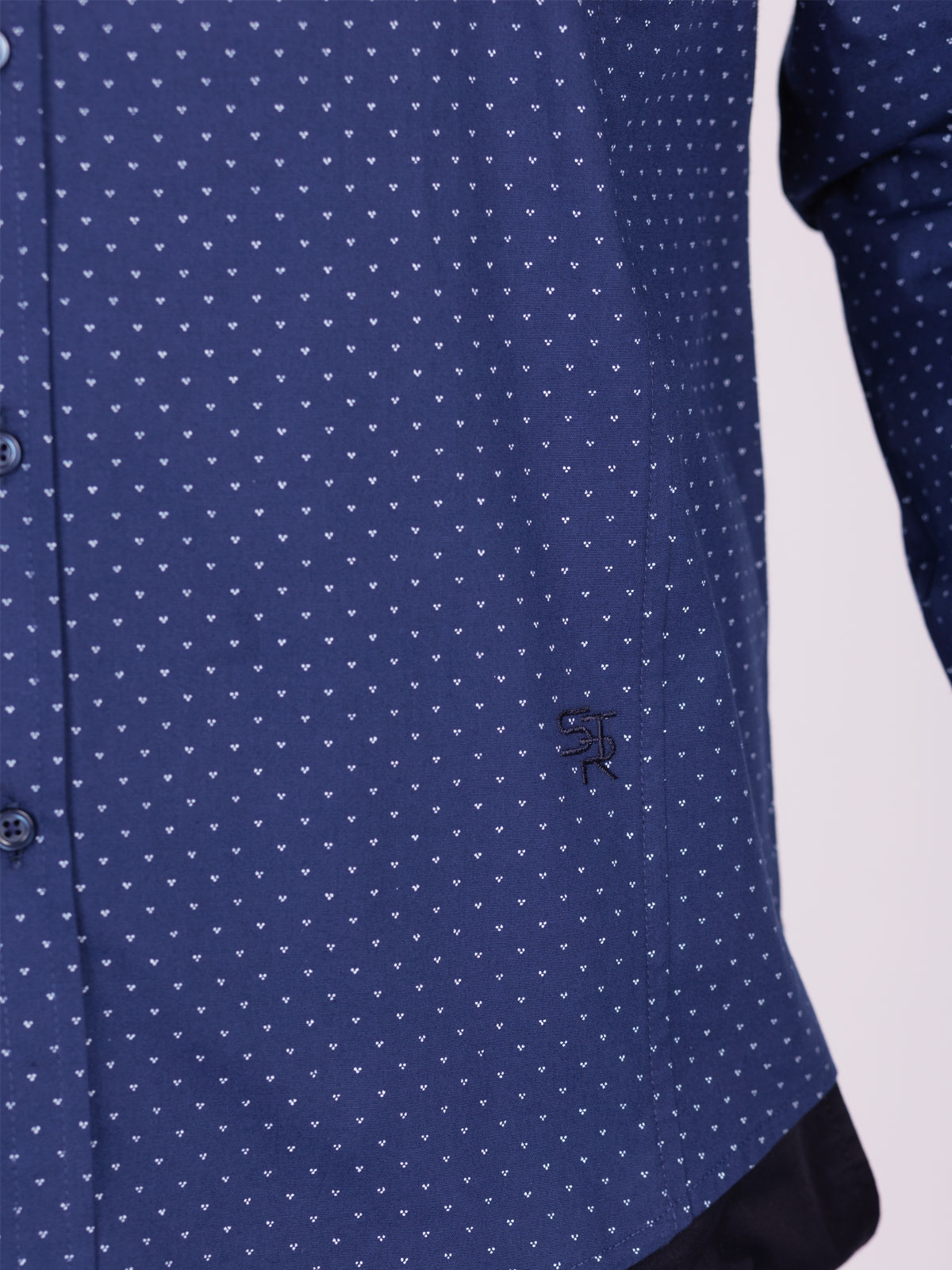 Mens shirt with white figures - 21572 € 44.43 img3