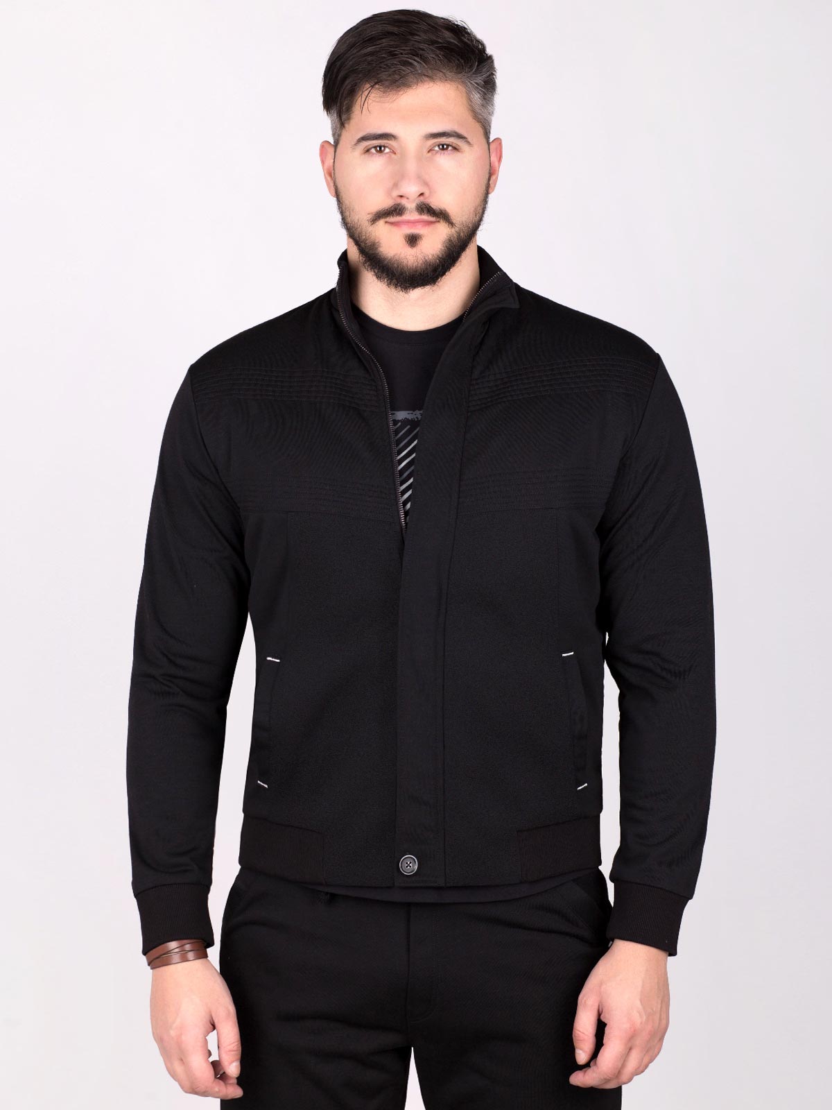 Sweatshirt in black with decorative sti - 28080 € 32.62 img2
