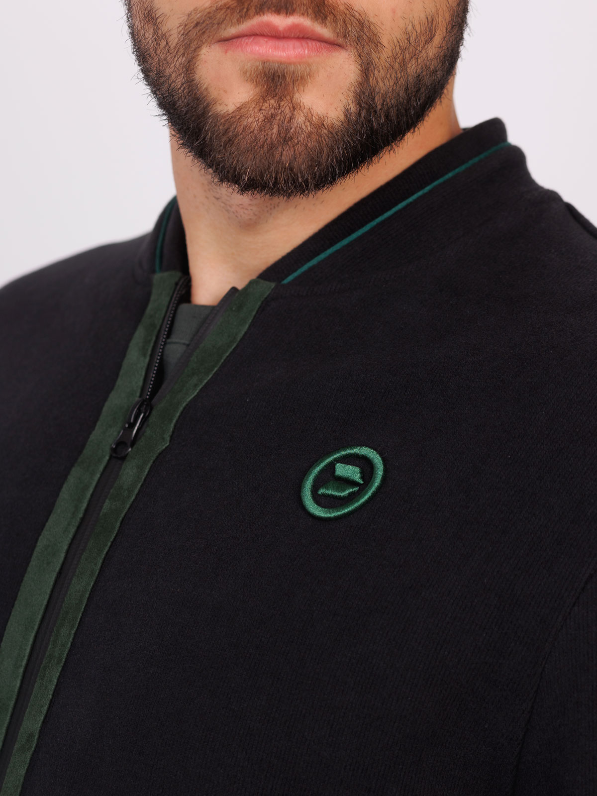 Sports sweatshirt with green accent - 28119 € 38.24 img3