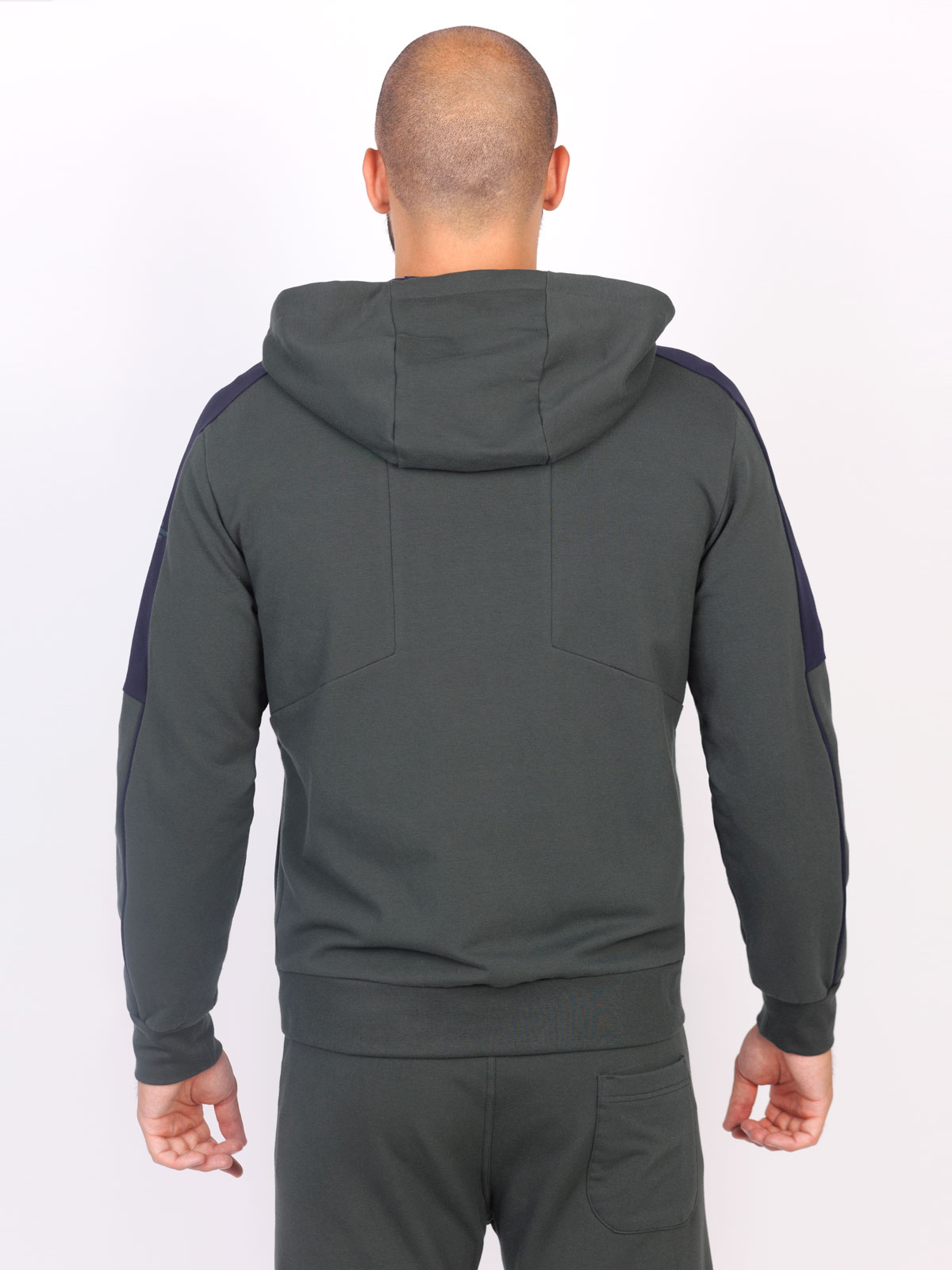 Green hooded sweatshirt - 28130 € 55.12 img2