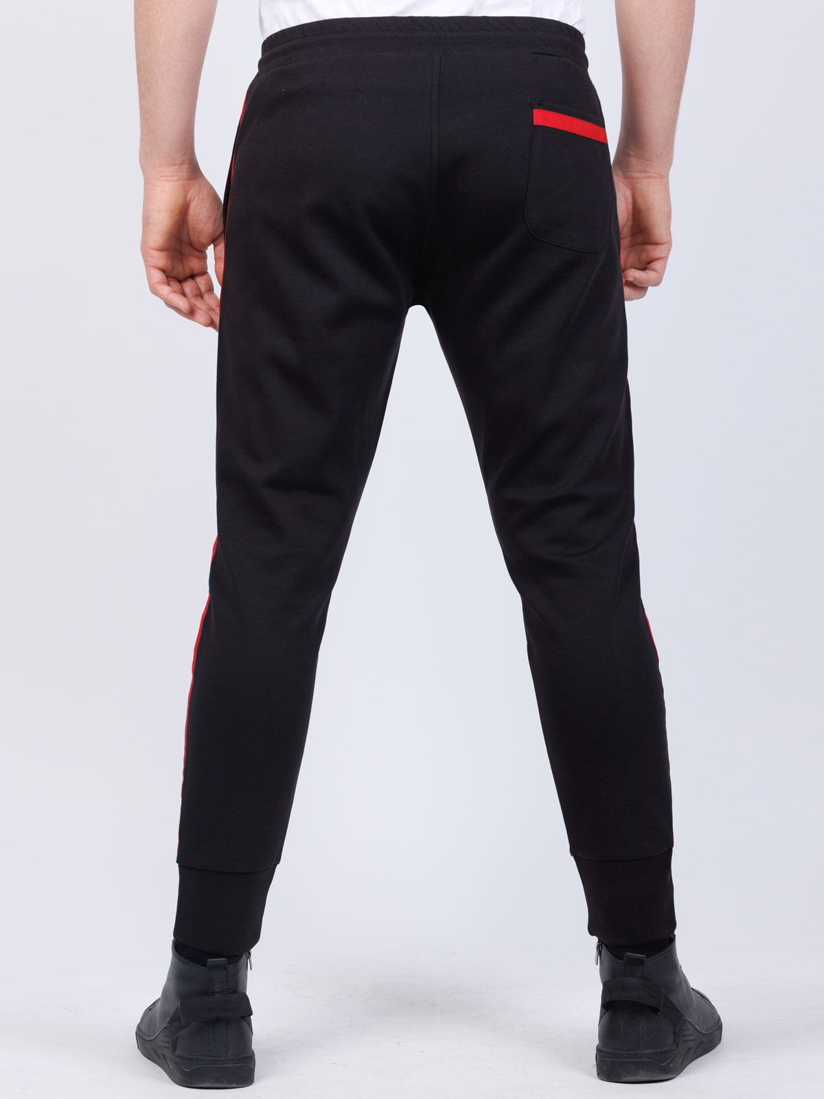 Sports bottom with red stripe - 29002 € 33.18 img3