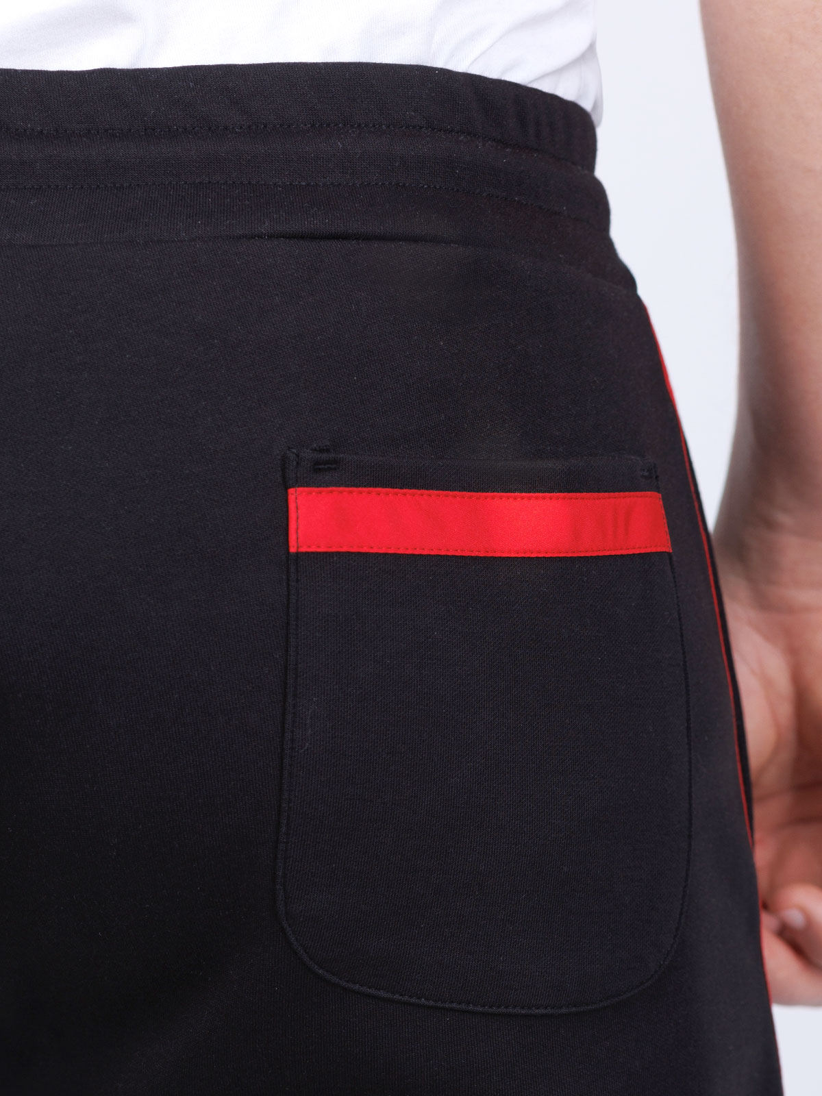 Sports bottom with red stripe - 29002 € 33.18 img4