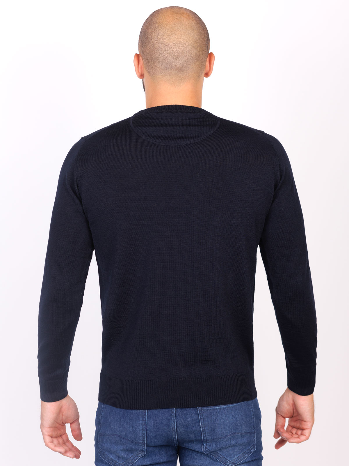 Wool sweater in dark blue - 33097 € 42.74 img2