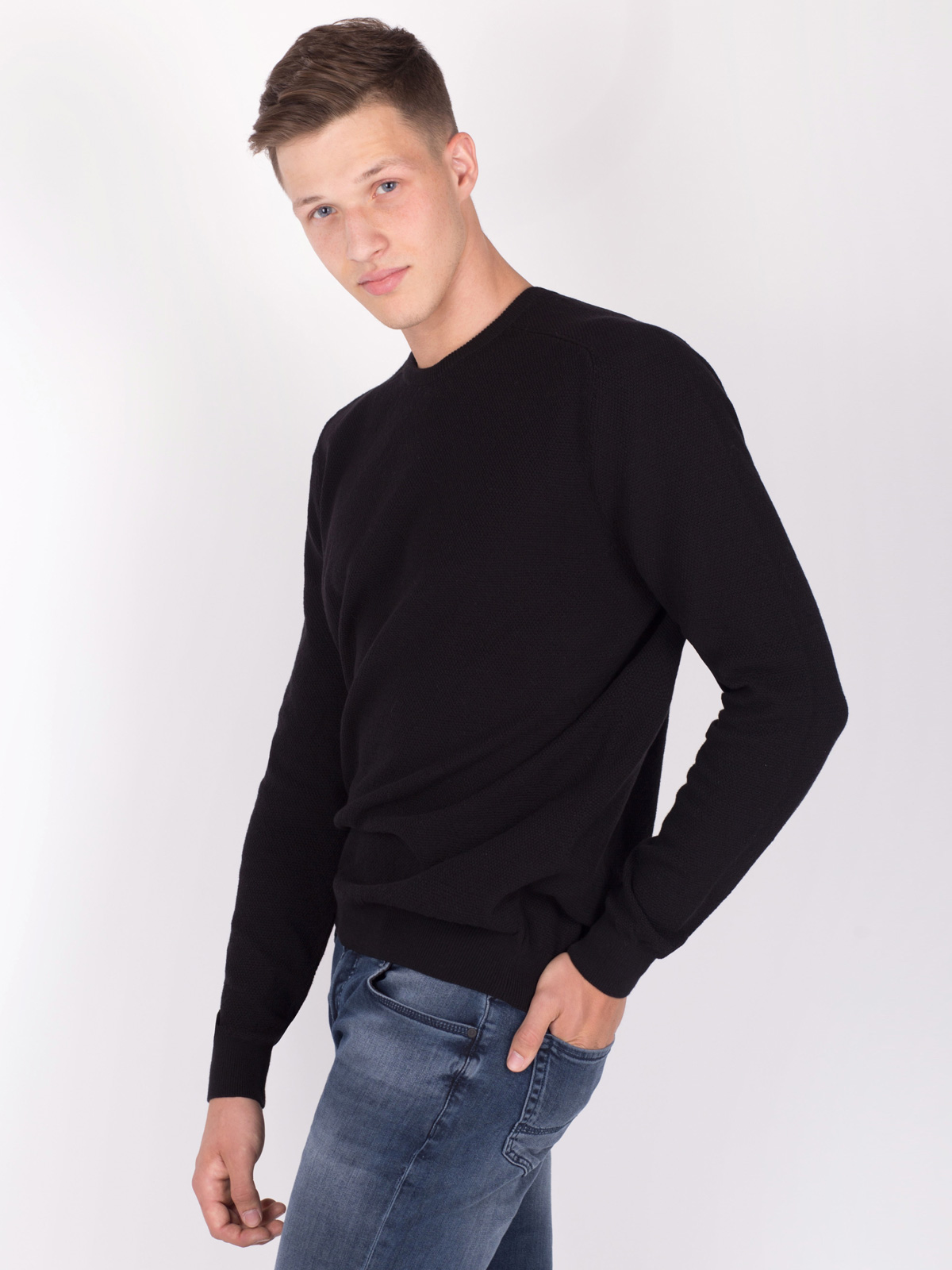 Cotton sweater in black - 35285 € 16.31 img2