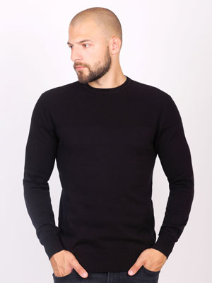 Ανδρική μπλούζα σε μαύρο χρώμα - 35290 - € 39.93