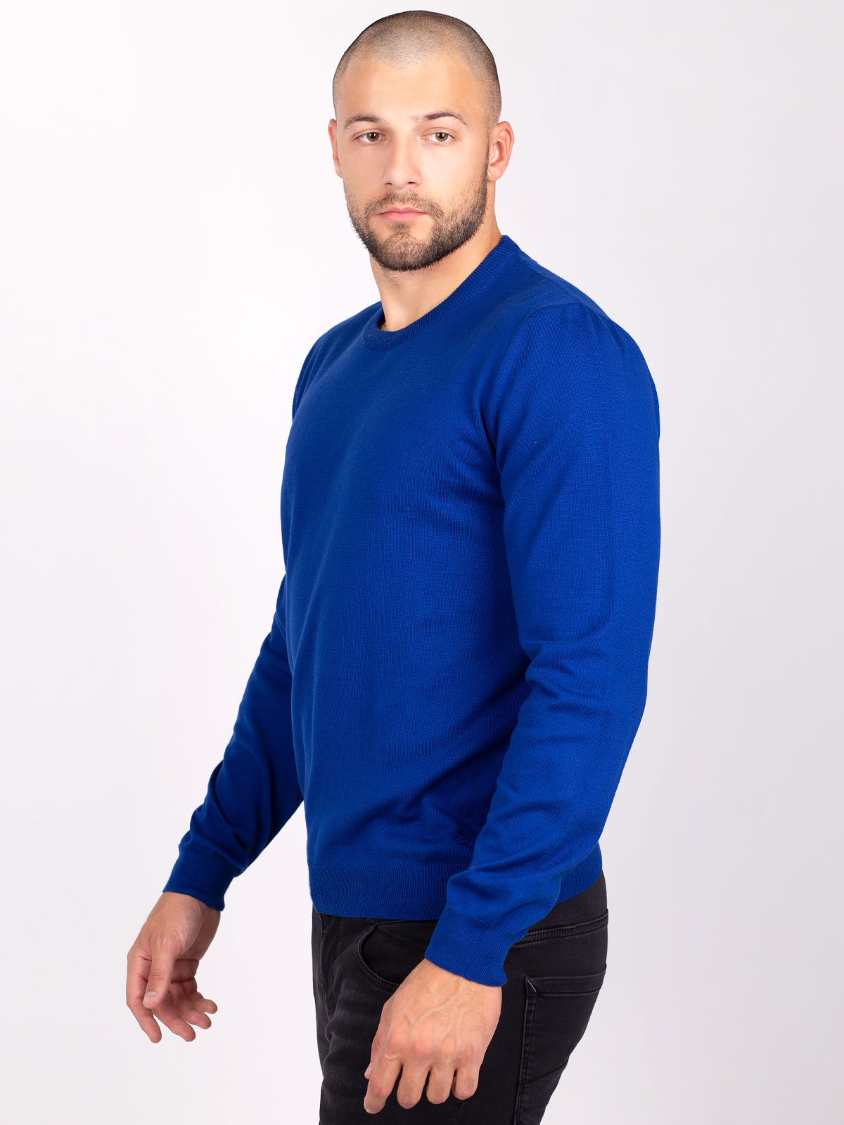 Sweater in parliament blue color - 35300 € 21.93 img2