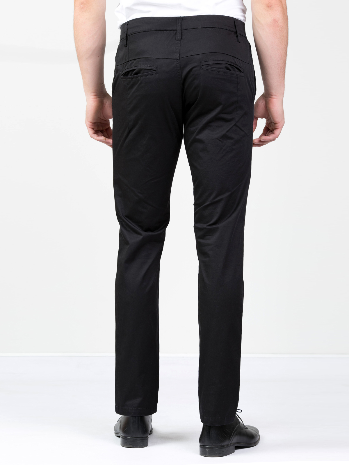 Pantaloni de culoare neagră - 60197 € 14.06 img2