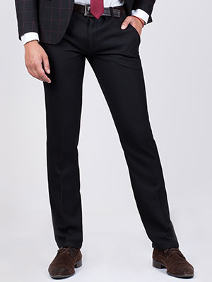 Pantaloni negri tesatura clasica cu boa - 60229 - € 19.12