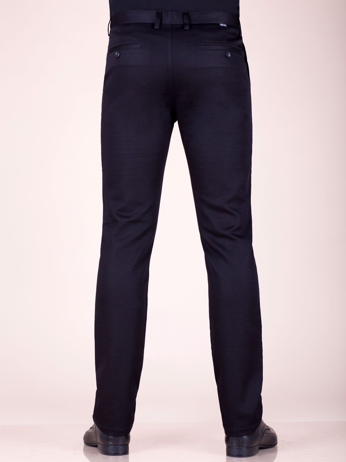 Μαύρο παντελόνι με ίσιο κόψιμο - 60247 € 14.06 img2