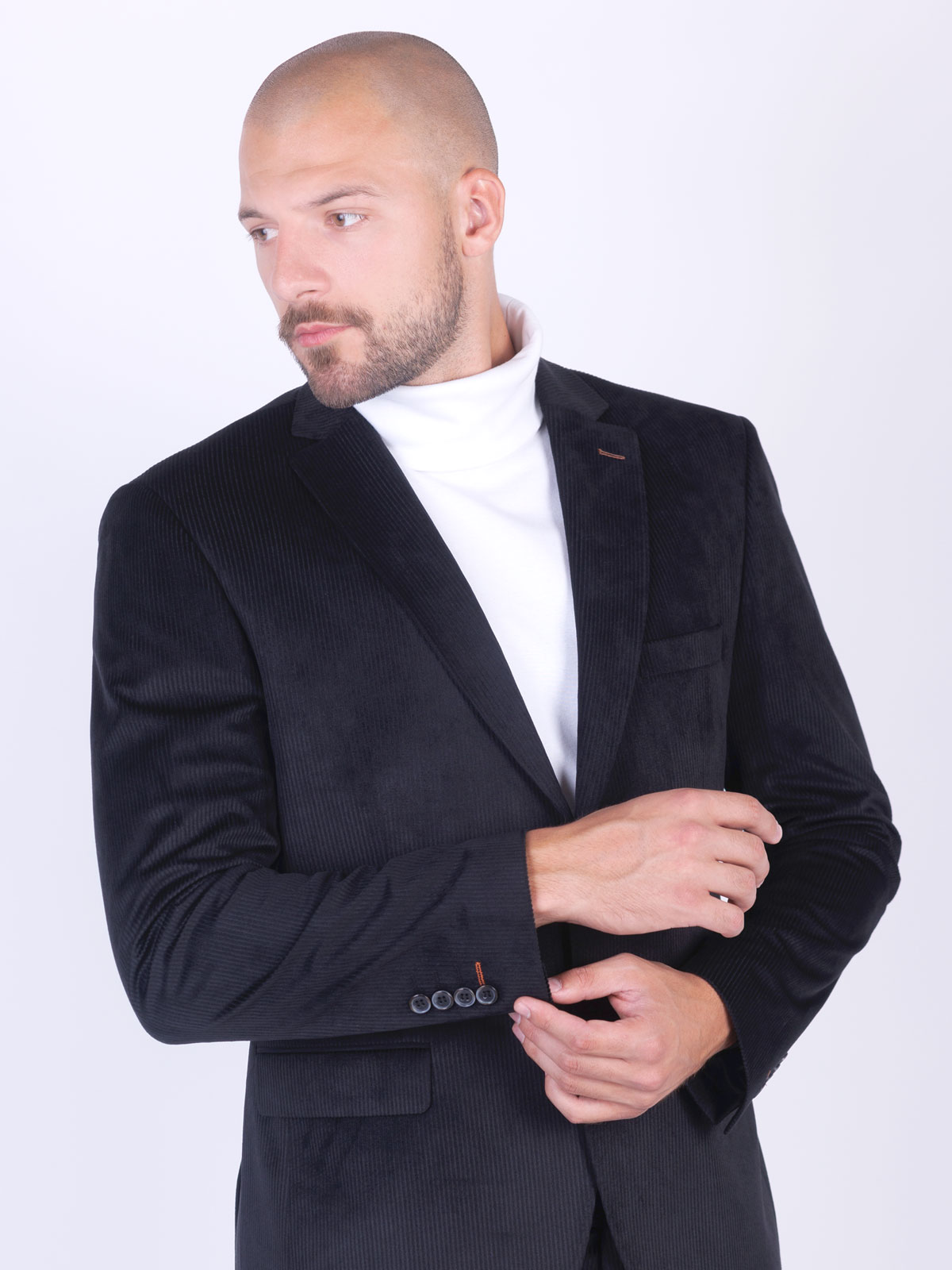 Blazer bărbătesc cu dungi negre - 61102 € 51.18 img1