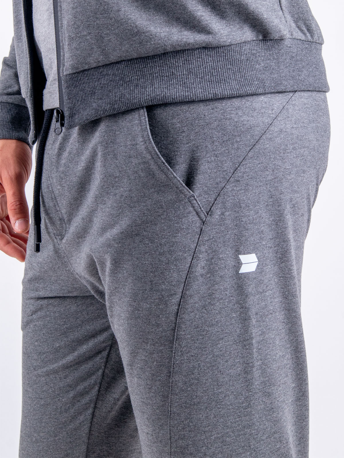 Pantaloni sport în culoarea gri melange - 63256 € 29.25 img4
