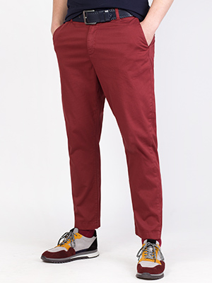 Pants in burgundy with a straight silho - 63308 - € 24.75