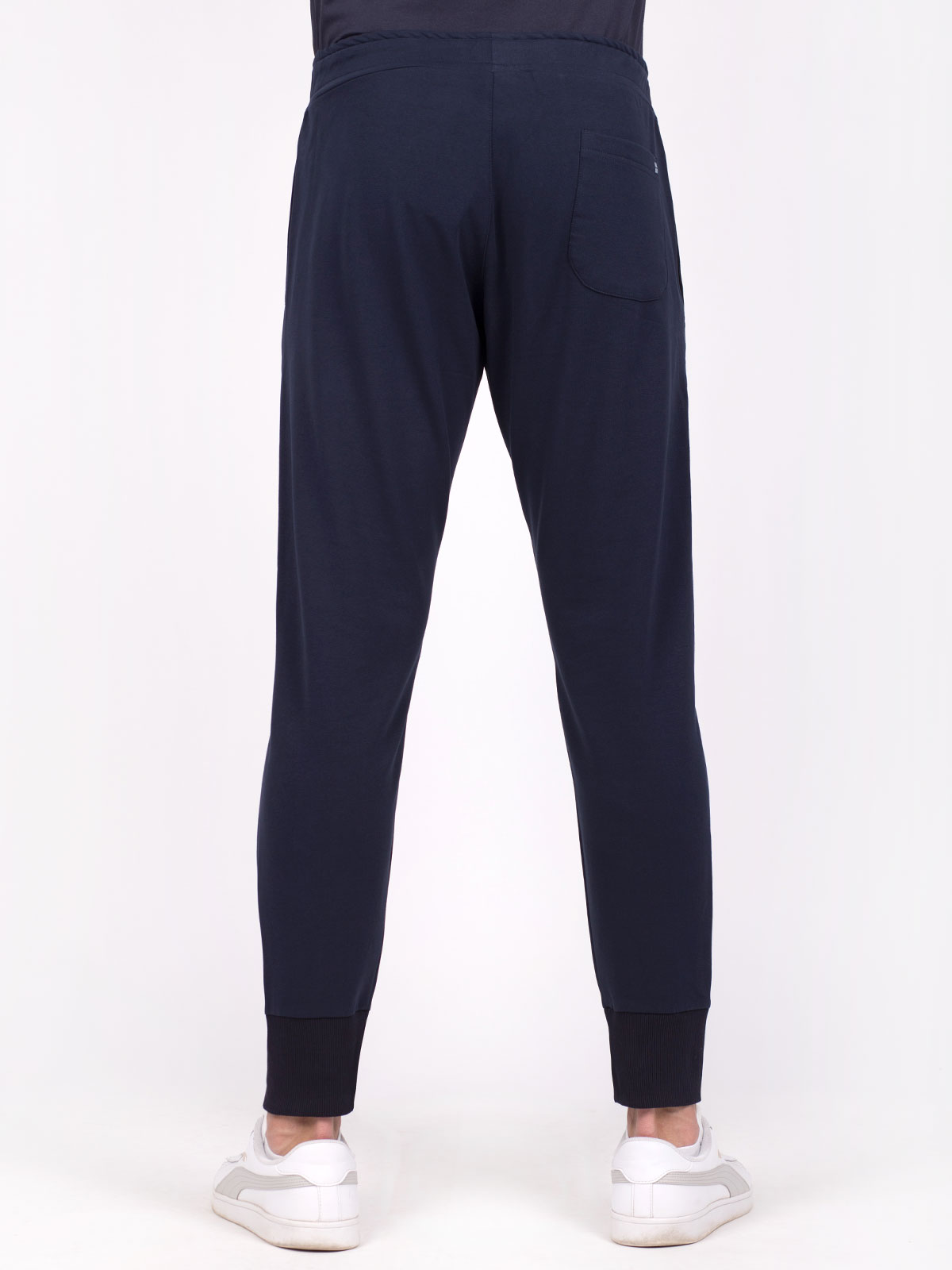 Sports pants in dark blue - 63325 € 38.81 img2