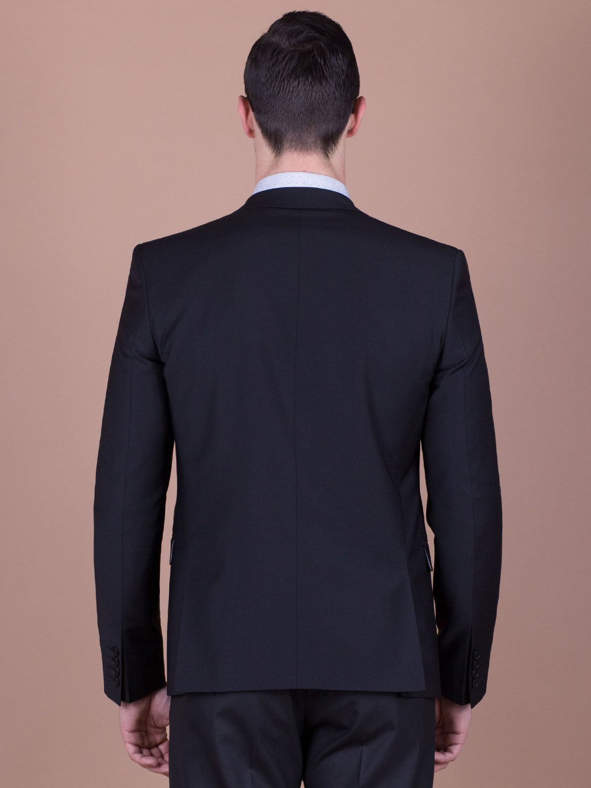  jachetă elegantă cu două fante la spate - 64067 € 105.74 img3
