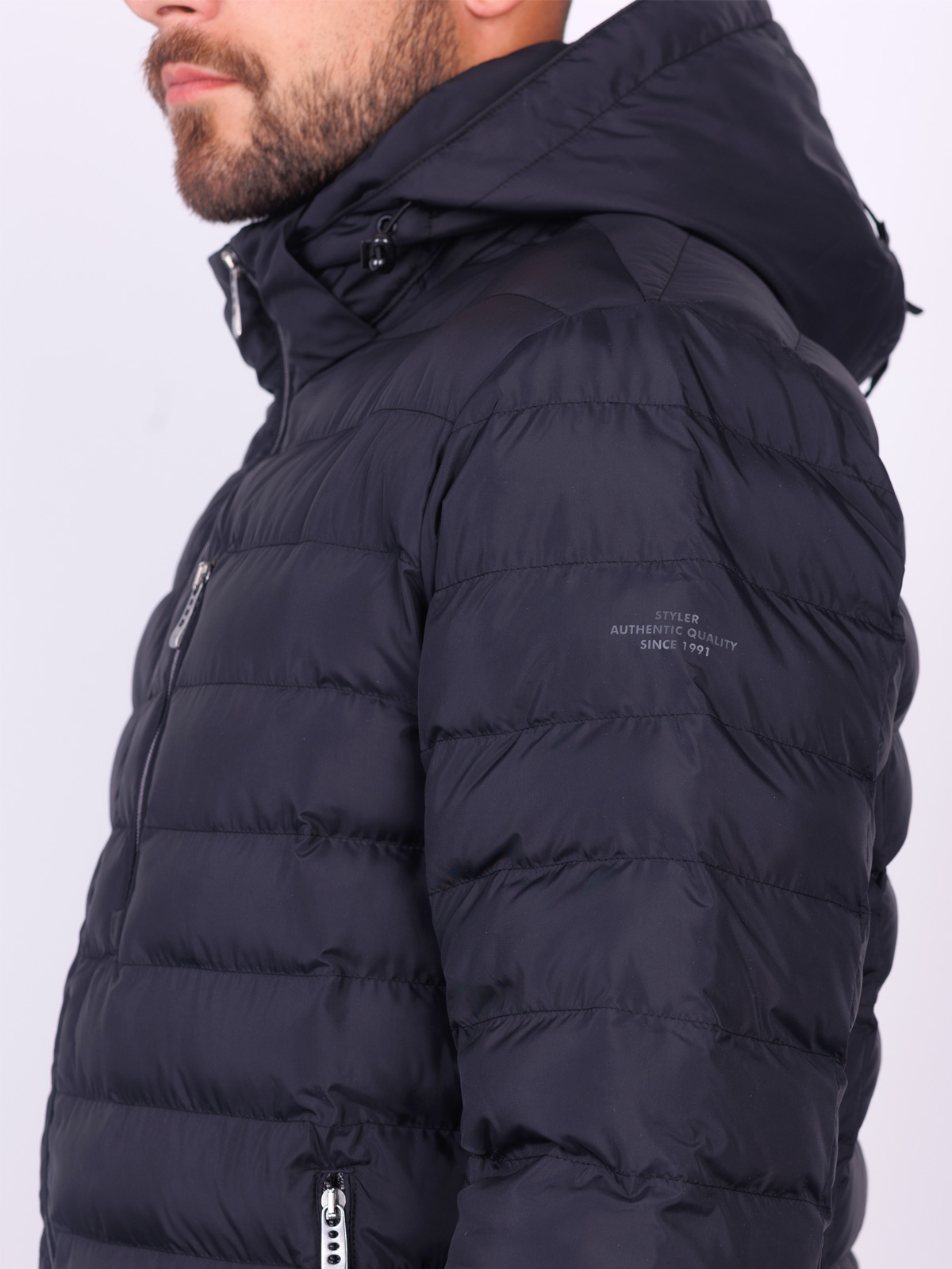 Black quilted jacket with hood - 65116 € 100.67 img3