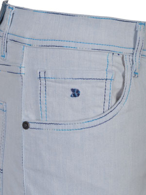 Jeans shorts in light blue denim - 67067 € 52.87 img3