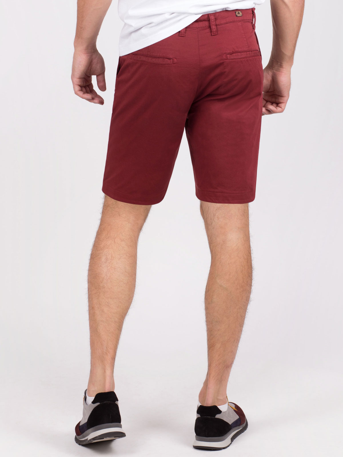 Short cotton trousers in burgundy - 67081 € 38.81 img3