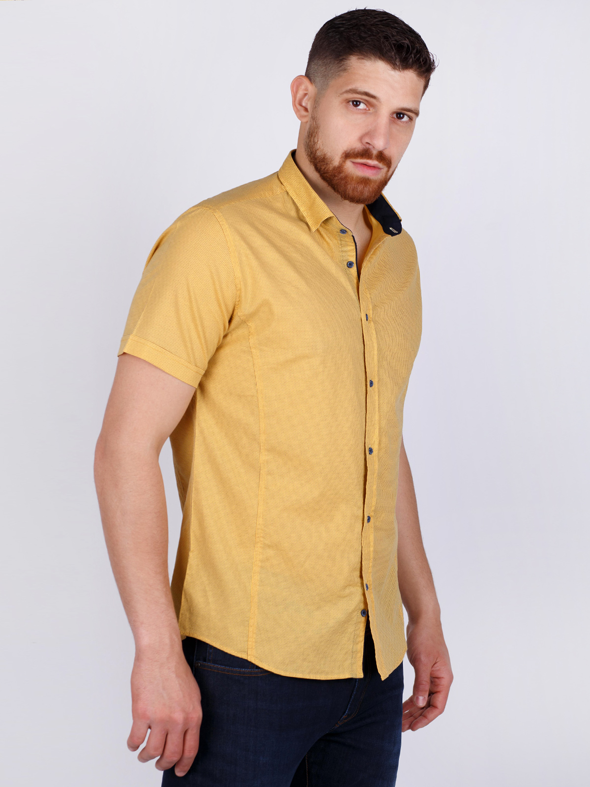 Yellow fitted shirt with fine print - 80221 € 21.93 img2