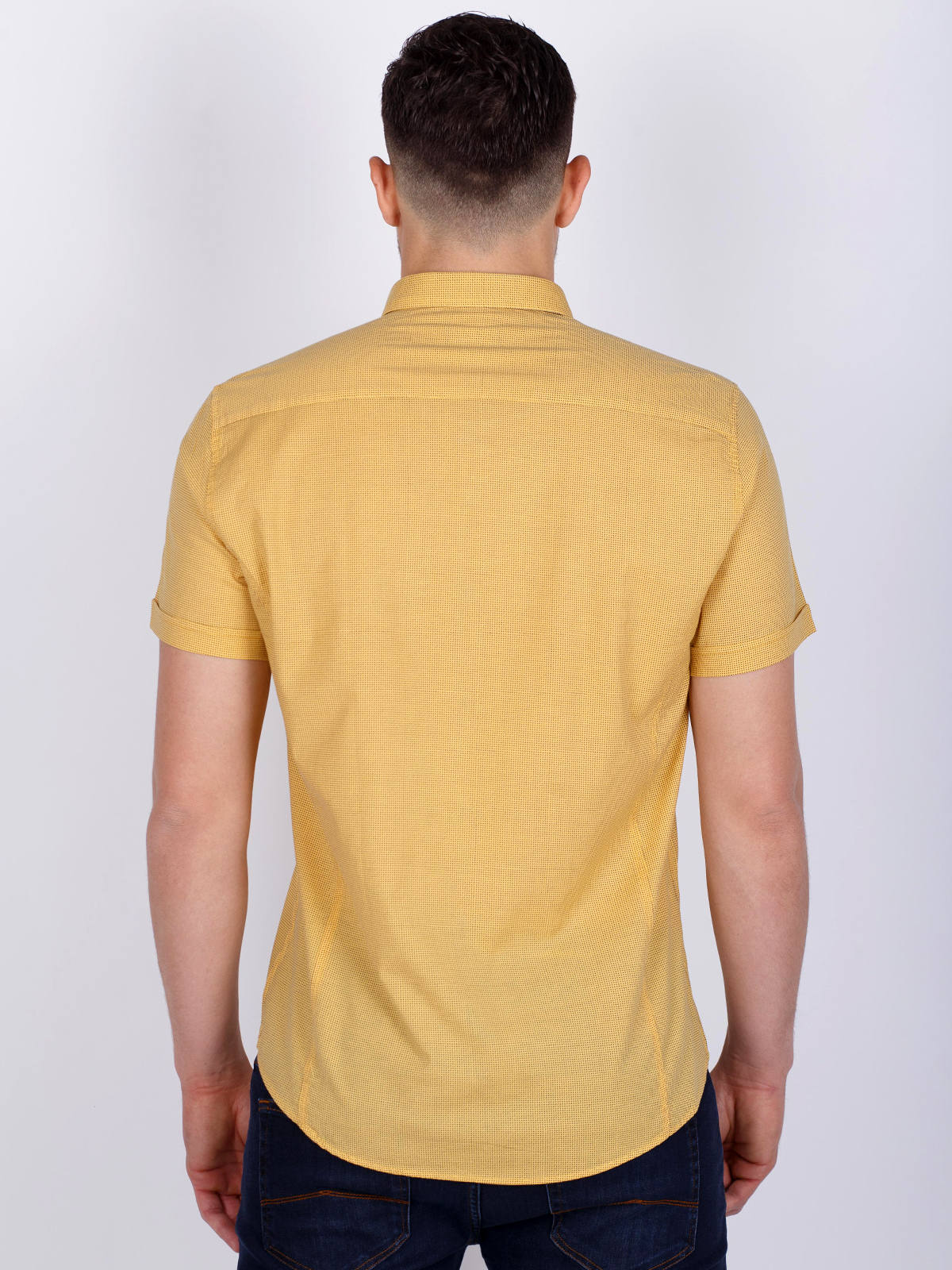 Yellow fitted shirt with fine print - 80221 € 21.93 img4