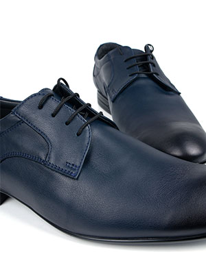 Κομψά δερμάτινα παπούτσια με κορδόνια-81071-€ 83.24