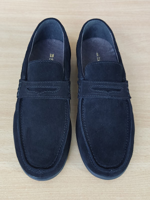 Navy suede loafers - 81090 - € 50.06