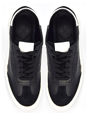 Black leather sneakers - 81111 - € 92.24