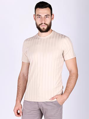  tshirt in beige with embossed stripe  - 88003 - € 6.75
