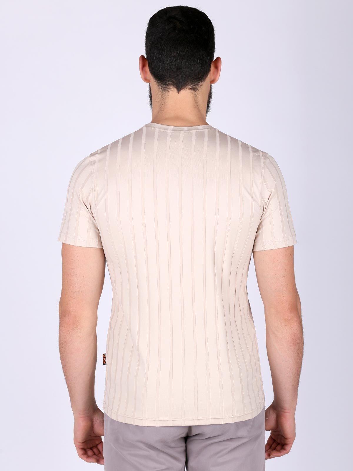  tshirt in beige with embossed stripe  - 88003 € 6.75 img3