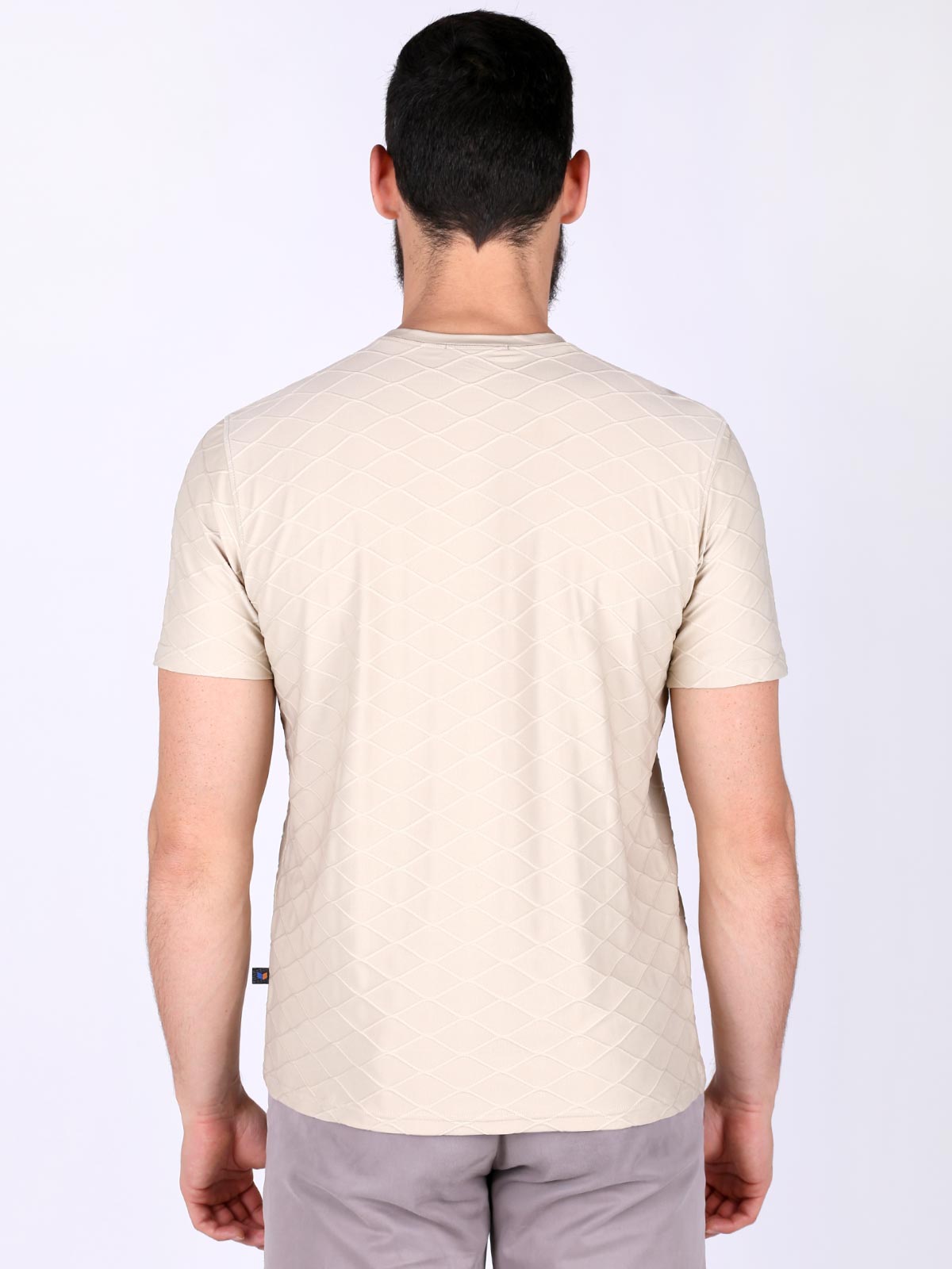 beige tshirt with rhombuses  - 88009 € 6.75 img2