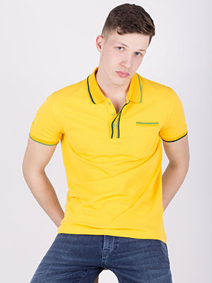 Blouse in bright yellow with colored el - 93384 - € 16.31