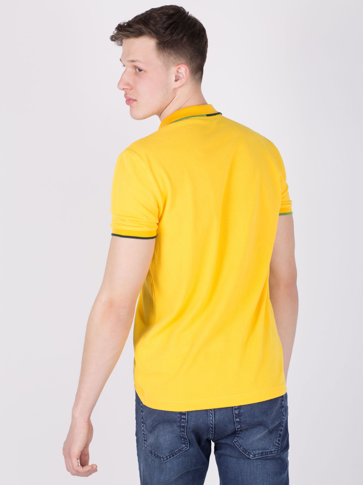 Μπλούζα σε έντονο κίτρινο χρώμα με χρωμ - 93384 € 16.31 img4