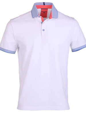 Μπλούζα σε λευκό χρώμα με γιακά αντίθεση - 93437 - € 38.81