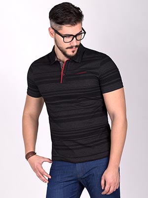 black blouse with tshirt jacket  - 94381 - € 16.31