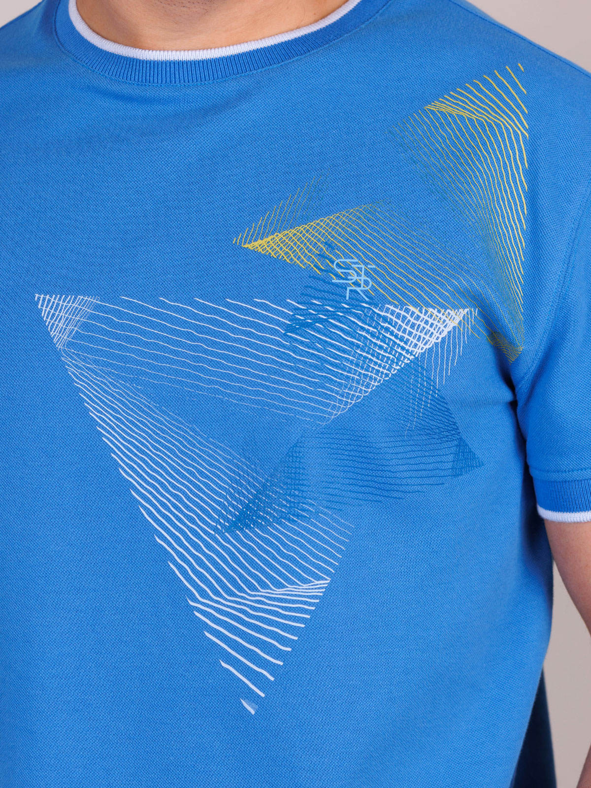 Tshirt in blue with a spectacular print - 95362 € 19.12 img2