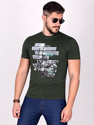 item: dark green tshirt with print - 96335 - € 10.69