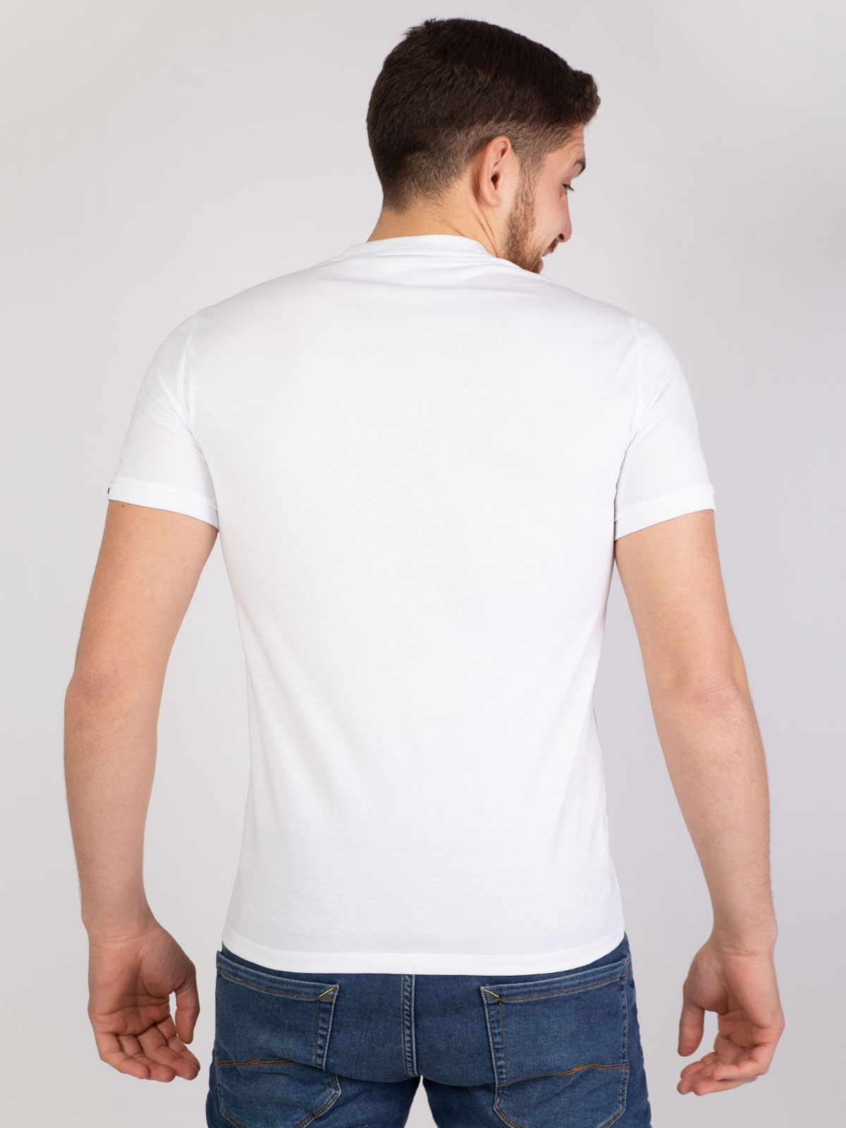 Λευκό μπλουζάκι με μαύρη γραμμή στο μπρο - 96388 € 12.37 img4