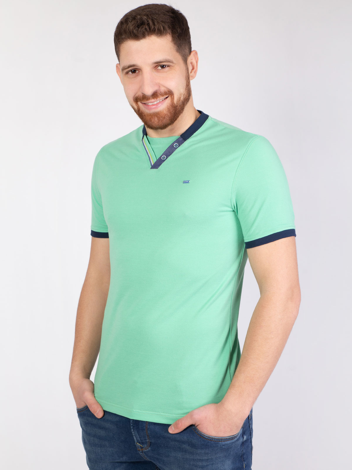 Κοντομάνικη μπλούζα με τζιν προφορά - 96396 € 21.93 img4