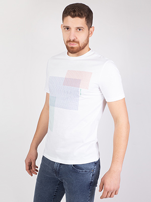 Tricou alb cu pătrate cu puncte colorat - 96397 - € 27.56