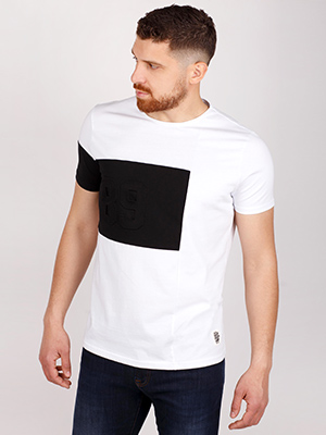 White tshirt with black print - 96413 - € 16.31